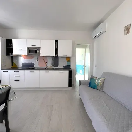 Affittimoderni - Mada18 Apartament *